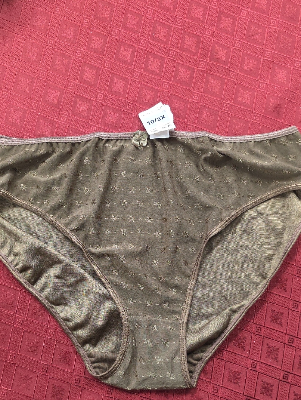 Delta Burke Brown Lace-Trim Briefs